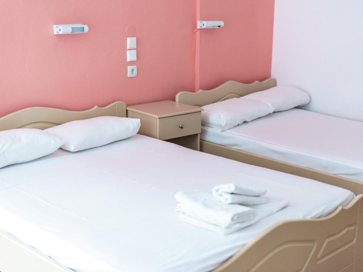 Achilleas Apartments Paralía Skotínis Екстериор снимка