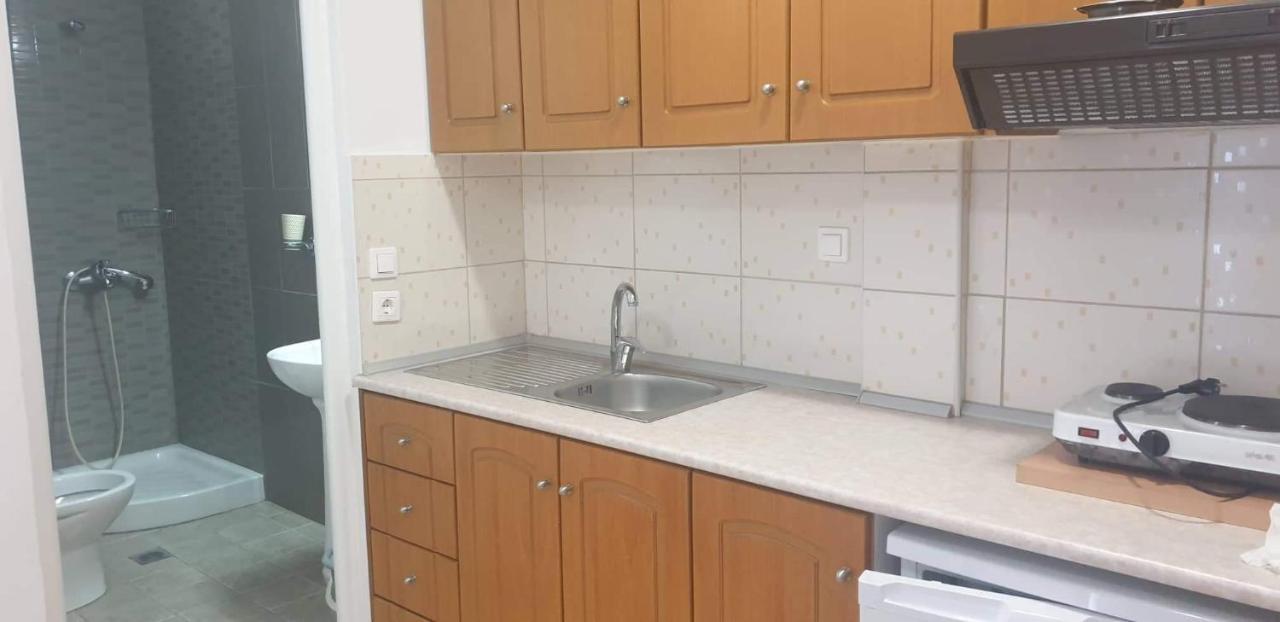 Achilleas Apartments Paralía Skotínis Екстериор снимка