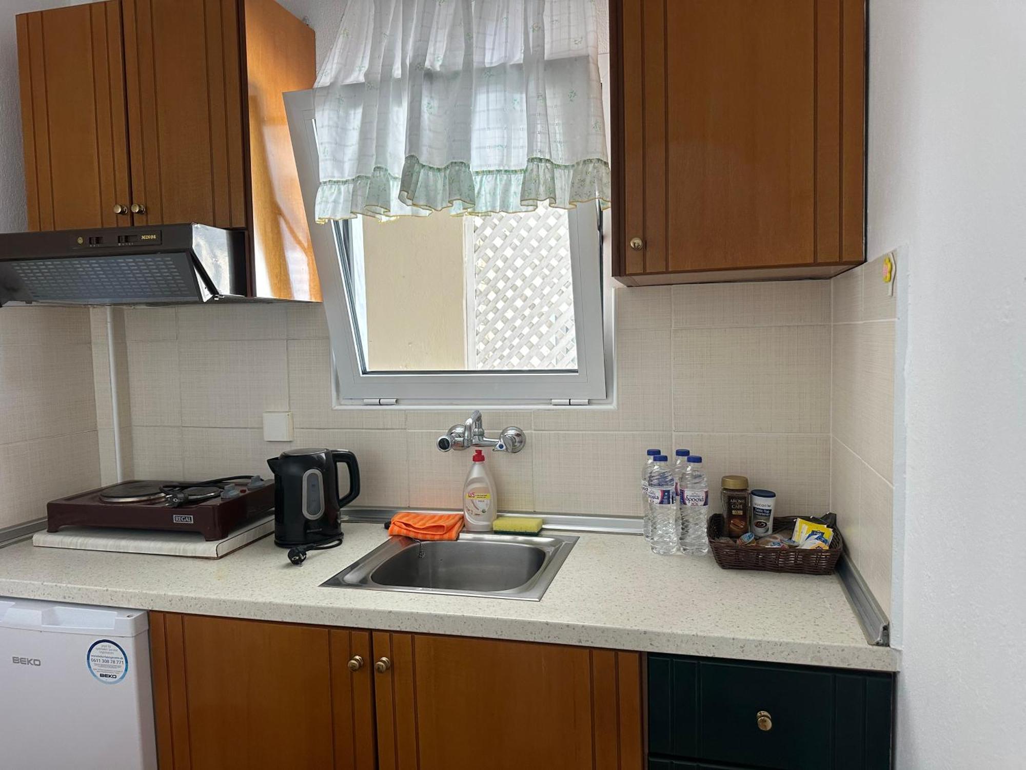 Achilleas Apartments Paralía Skotínis Екстериор снимка