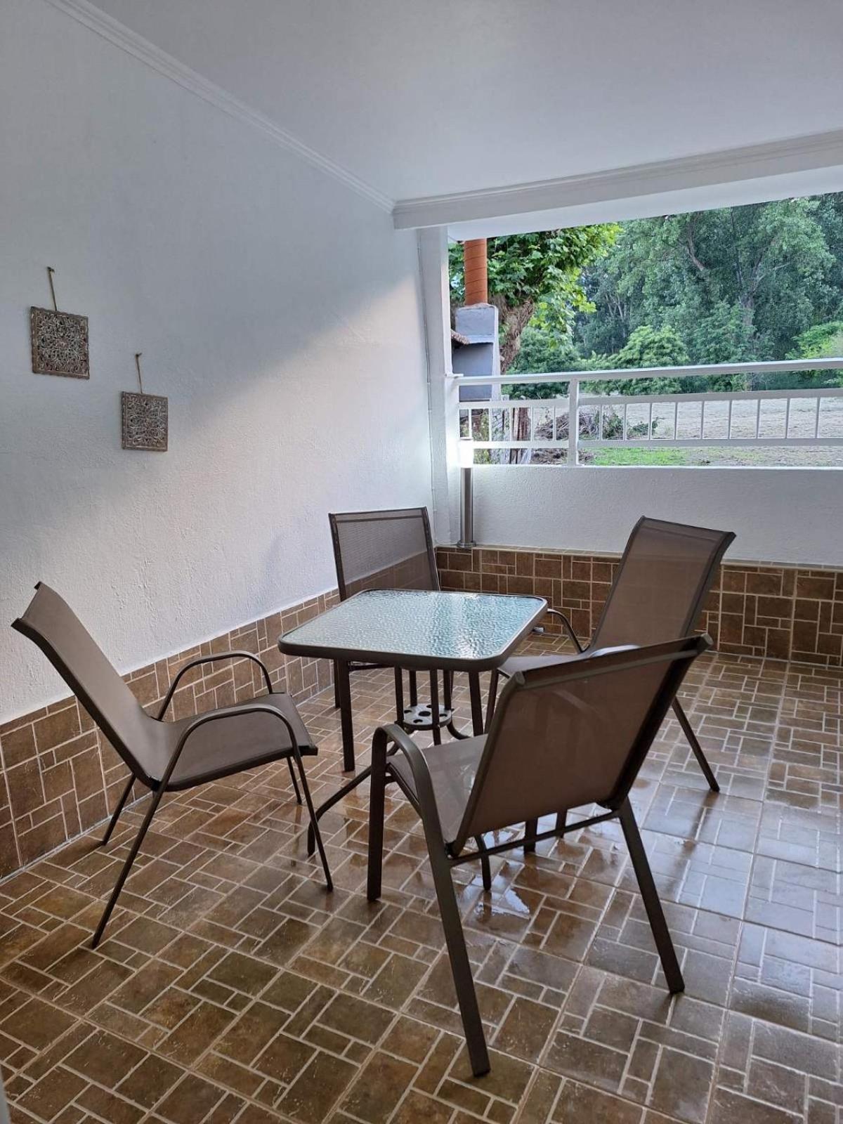 Achilleas Apartments Paralía Skotínis Екстериор снимка